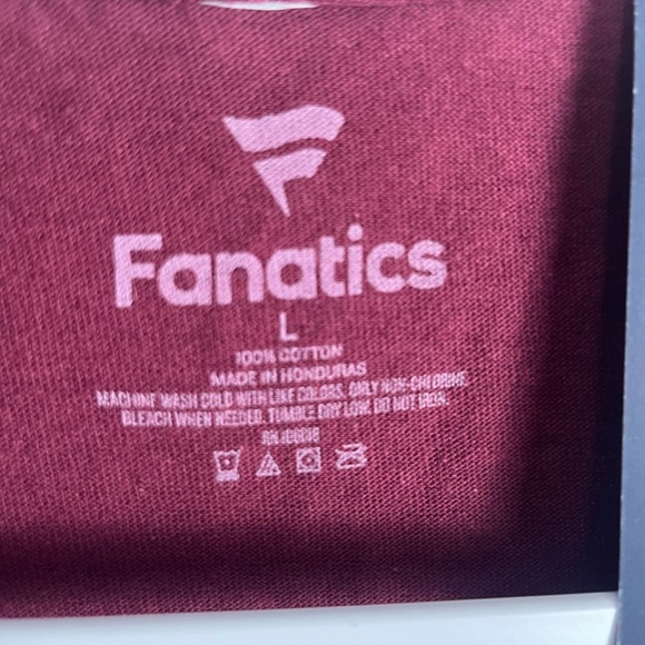 NWT Minnesota Golden Gophers Fanatics Women's Basic Arch T-Shirt - Maroon Large - Picture 6 of 7